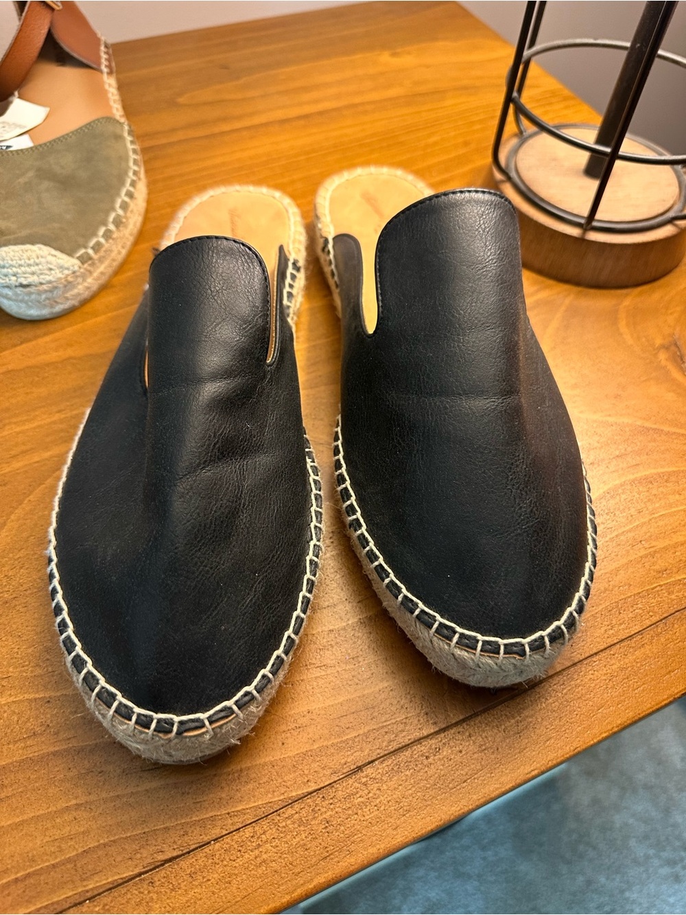 Universal Thread Black Faux Leather Espadrille Mules